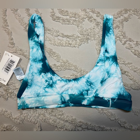 Dippin’ Daisy’s Blue Tie Die Bikini Top. Size Small. - Picture 2 of 3